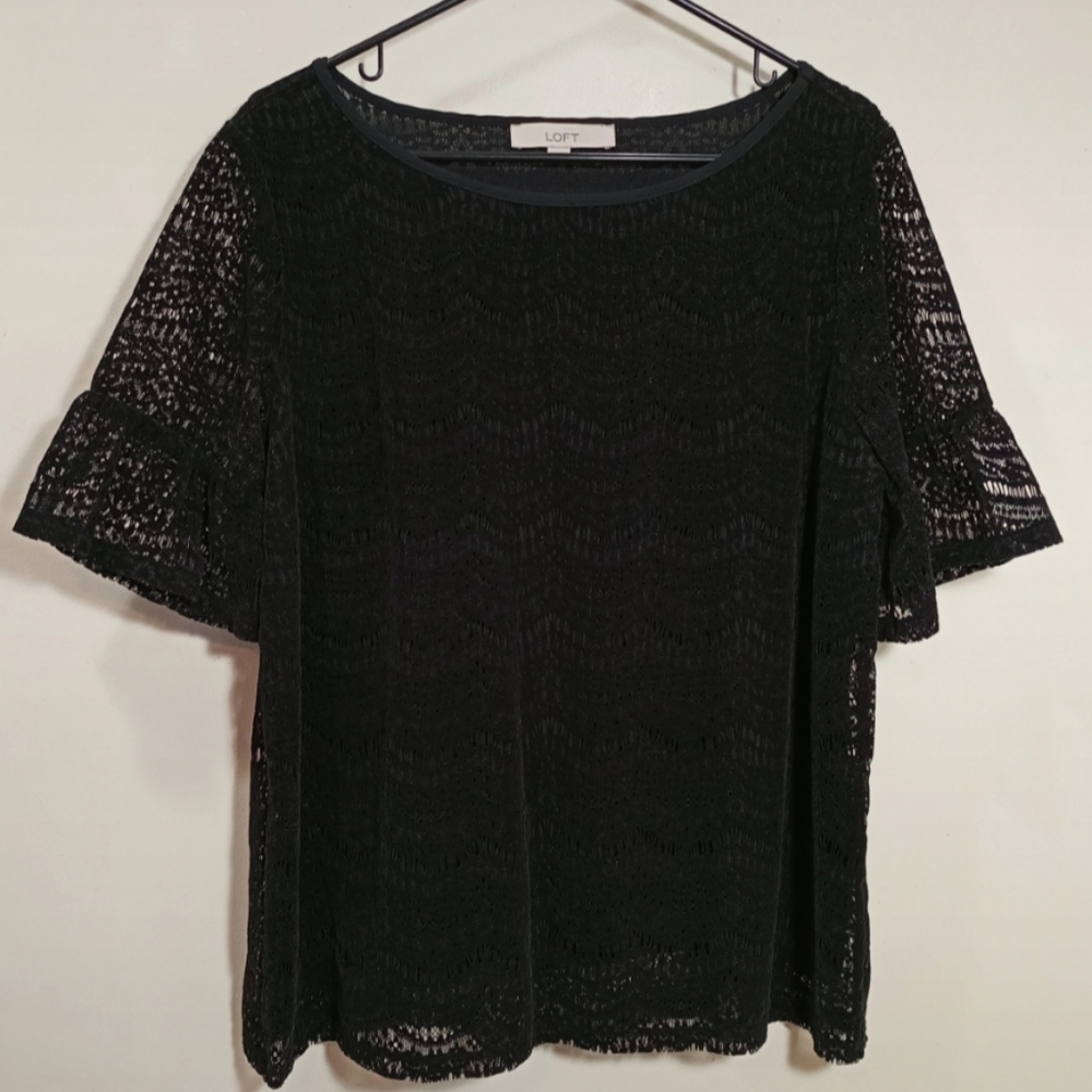 🏖 - Loft sz Lg Black Velvet & Lace Burnout Top